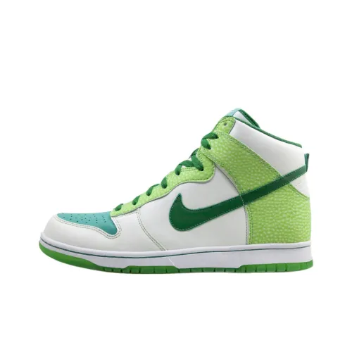 Nike Dunk High Glow-In-The-Dark 2