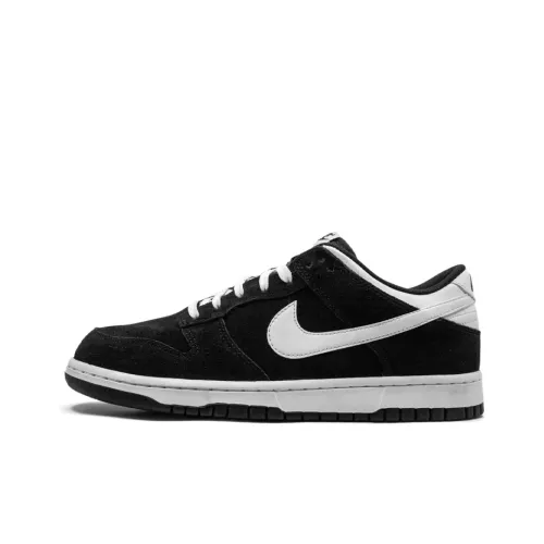 Nike Dunk Low Black White