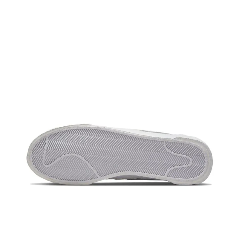 Nike Blazer Low Sacai White Patent Leather-5