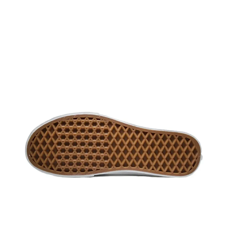 Vans Peanuts X Sk8 Hi Moc 'Dog House'-3