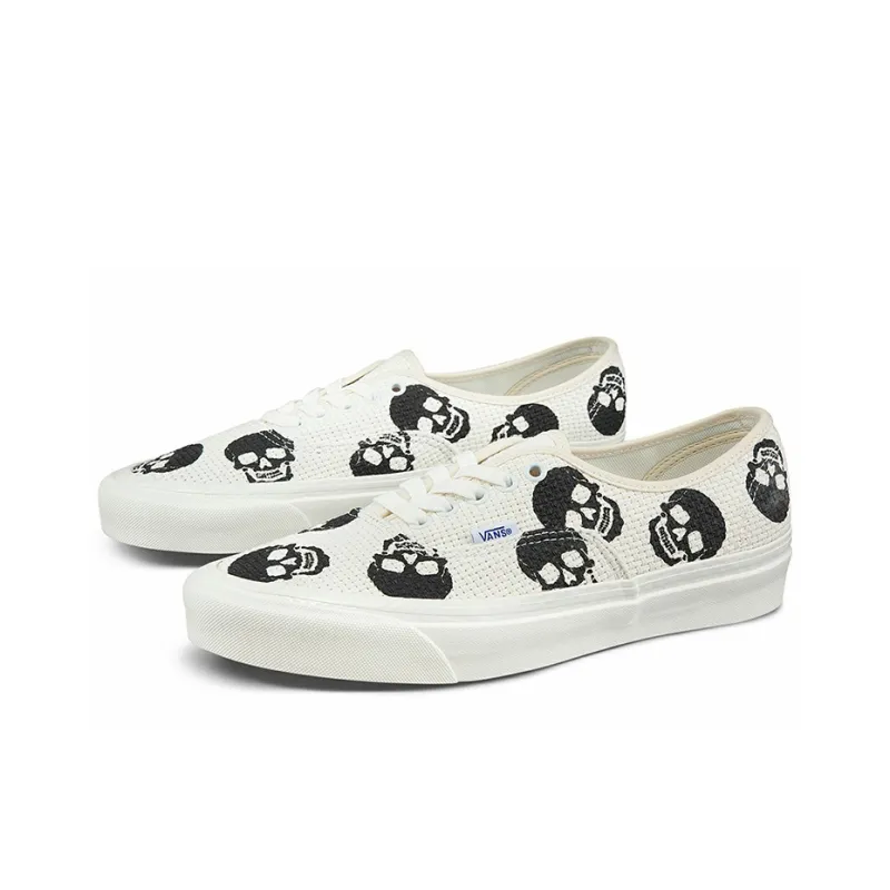 Vans Authentic 44 Dx Needlepoint Skulls-2