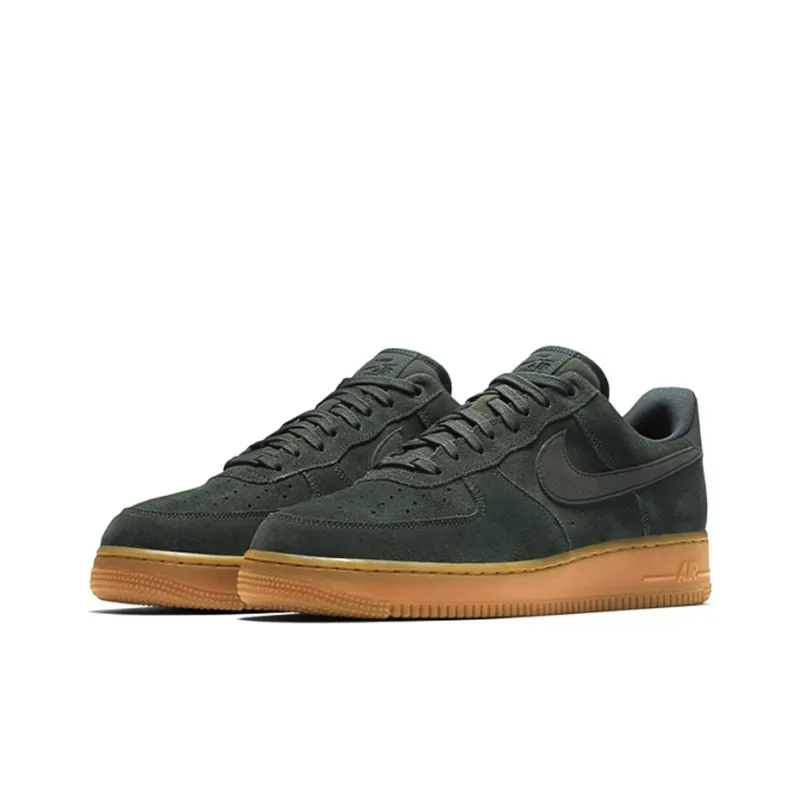 Nike Air Force 1 Low '07 LV8 Suede Outdoor Green Gum-1