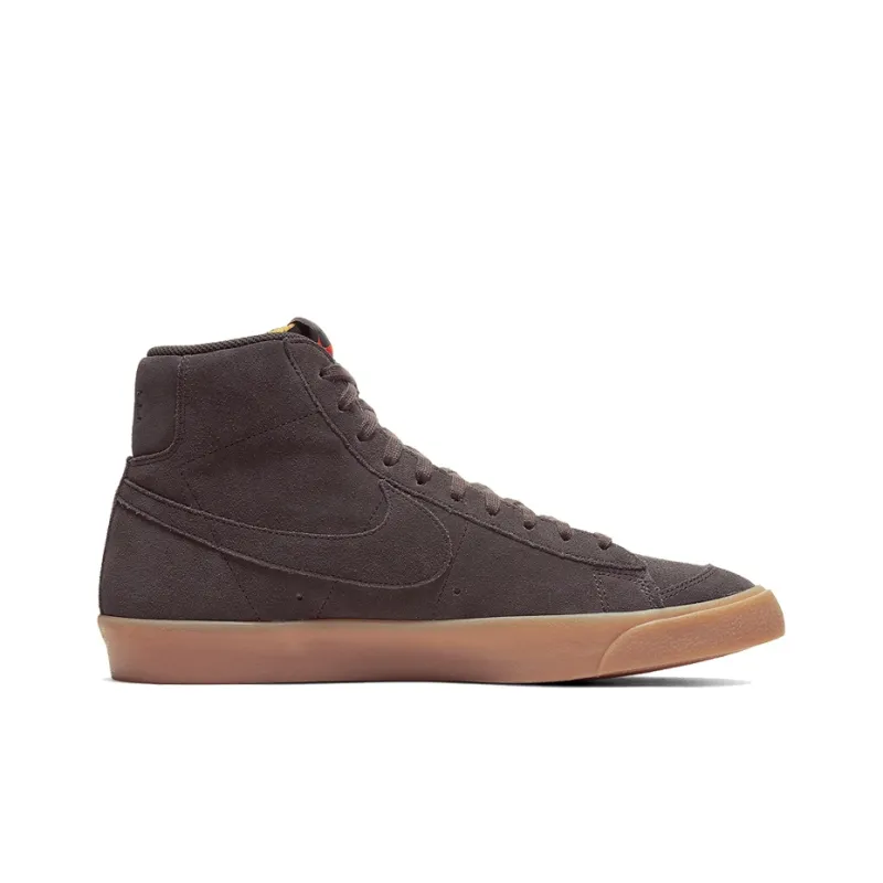 Nike Blazer Mid 77 Suede Velvet Brown-1