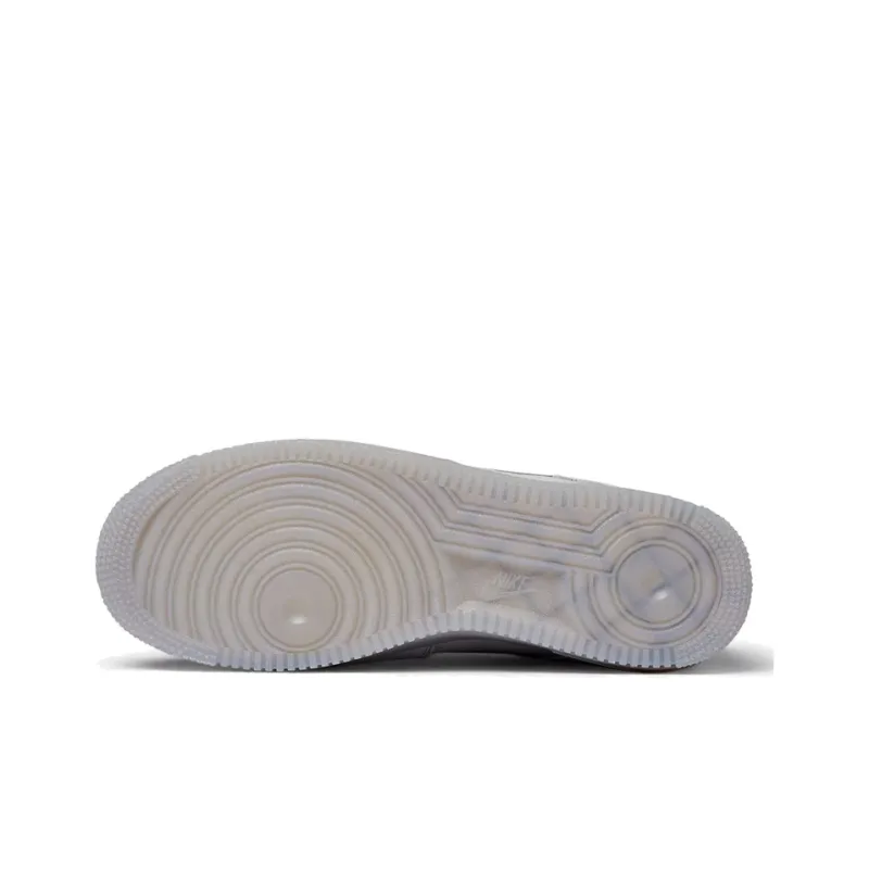 Nike Air Force 1 Low '07 LV8 Grey Suede-4