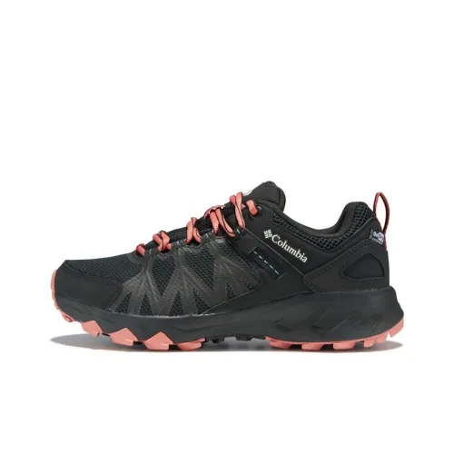 Columbia Hiking / Trekking Shoes Women's Low-Top Pink