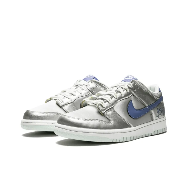 Nike Dunk Low 'Metallic Silver Floral' GS-2