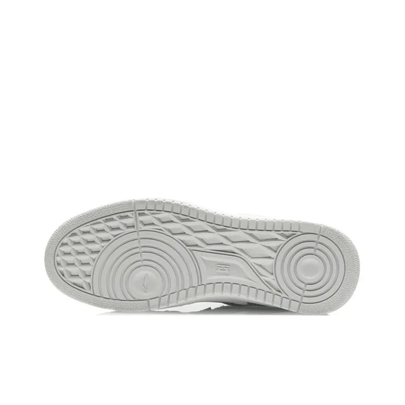 LiNing Tianji Lightweight And Wear resistant Low Top Skateboard Shoes Men's Ecru Gray-5