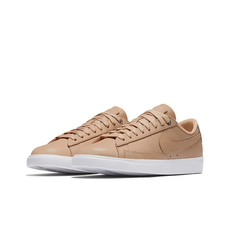 Nike Blazer Low Vachetta Tan Women's-2
