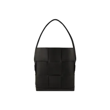 Bottega Veneta Leather One Shoulder Handbag Women's Black