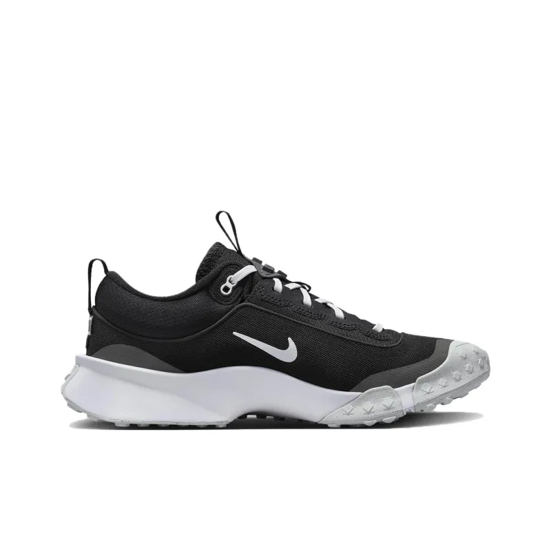 Nike Air Diamond Varsity Turf 'Black Iron Grey'-1