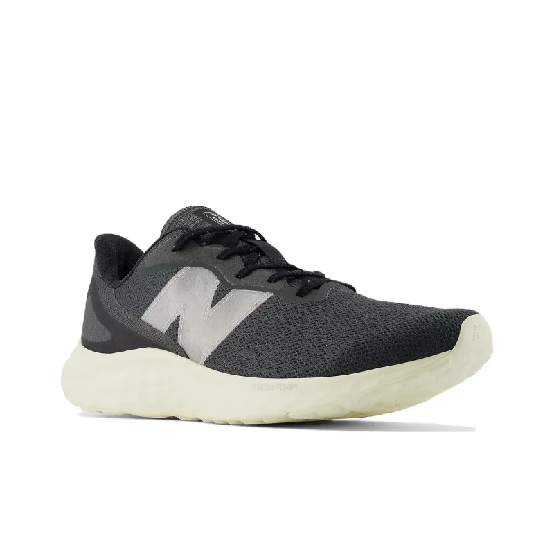 New Balance Fresh Foam Arishi V4 'Blacktop Angora'-2