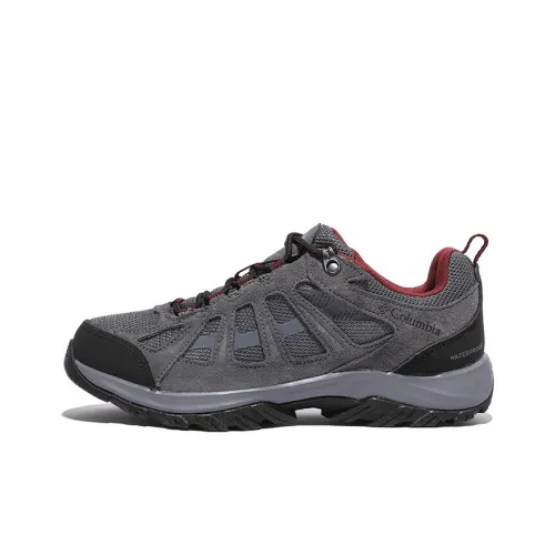 Columbia Hiking / Trekking Shoes Men Low-Top Red