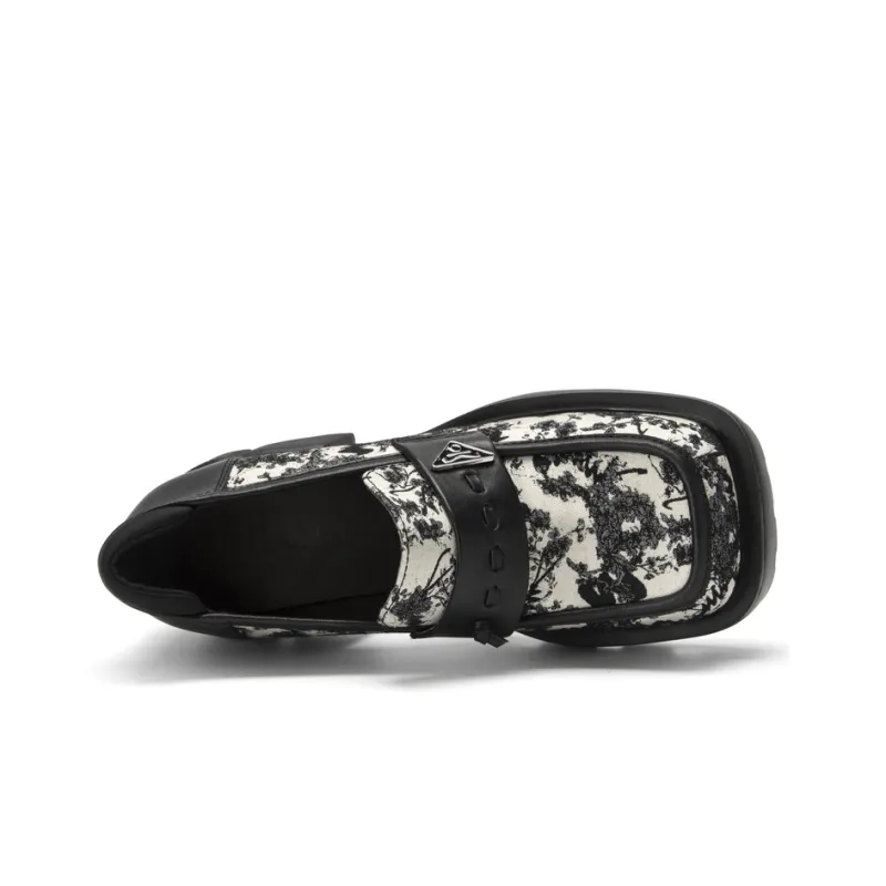 MIO Loafers Women's Low Top Black White/Black-4