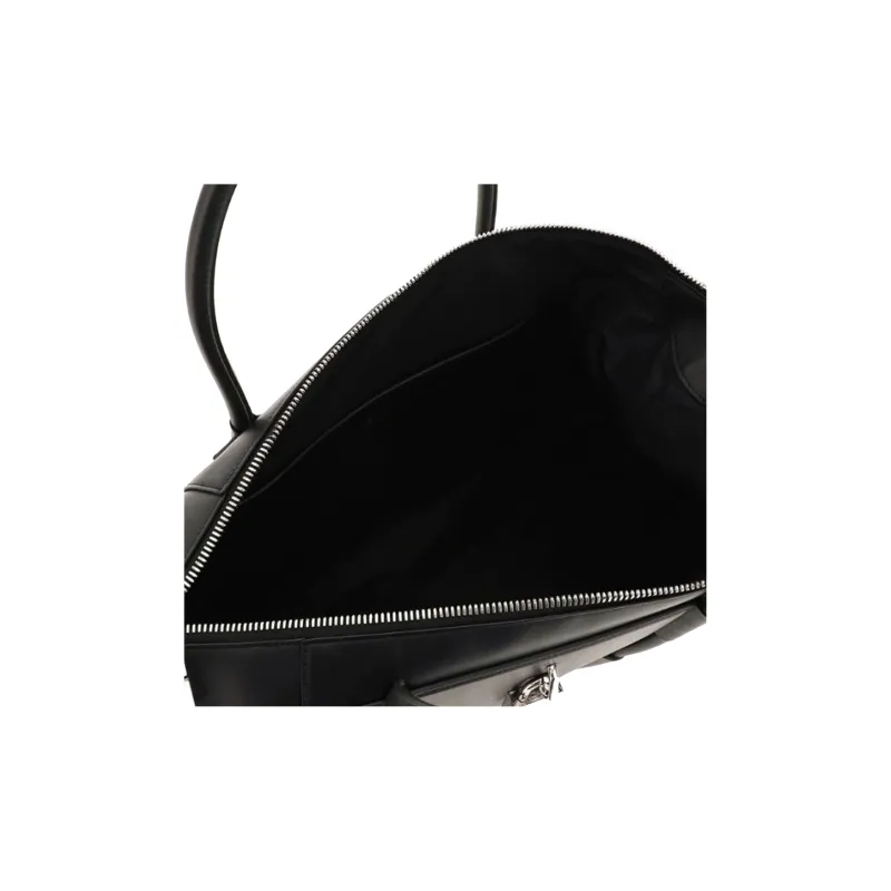 GIVENCHY Leather Handbag Regular Women's Black-2