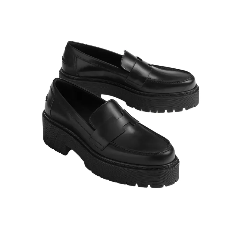 HERMES Hitch Loafers Women's Black-3