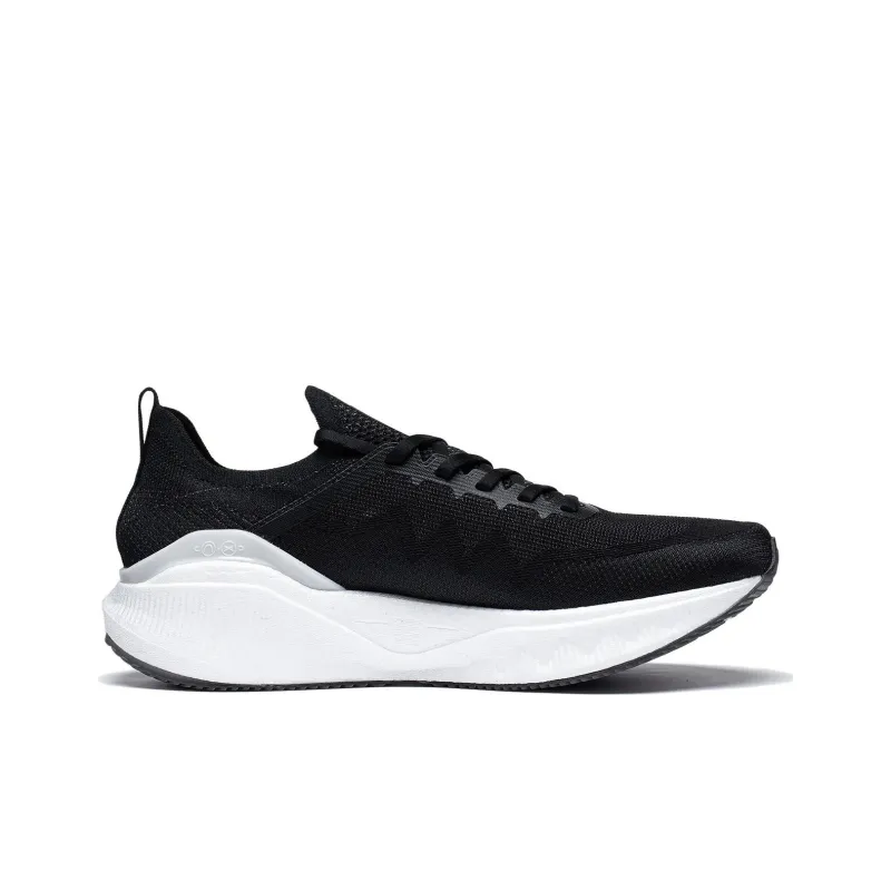 LiNing YueYing 3.0 Pro Anti Slip Wear Resistant Low Top Running Shoes Men's Black White-1