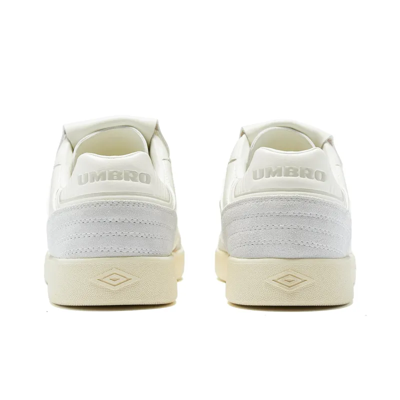 Umbro Low Top Skateboard Shoes Women's Champagne-3