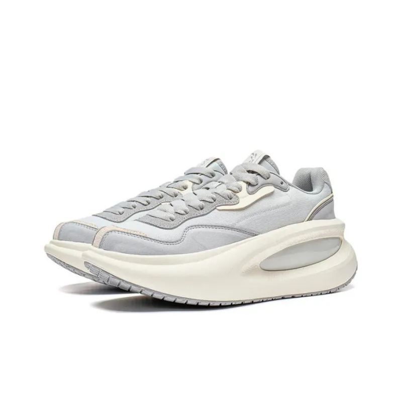 LiNing Yun You Ocra Cushioning Anti Slip And Wear Resistant Low Top Casual Shoes Unisex Ecru-2