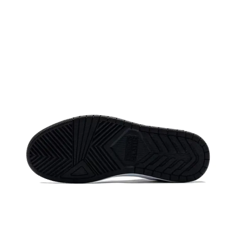 QIAODAN Cushioning Coverage Height Increasing Lightweight Breathable High Top Skateboard Shoes Men's White Black-4