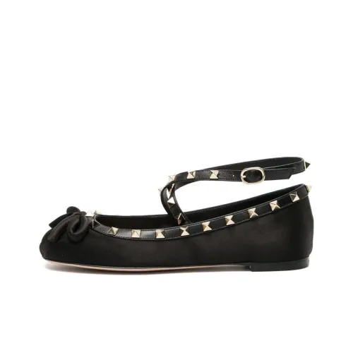 Valentino Rockstud Women's Casual Shoes Women's Black