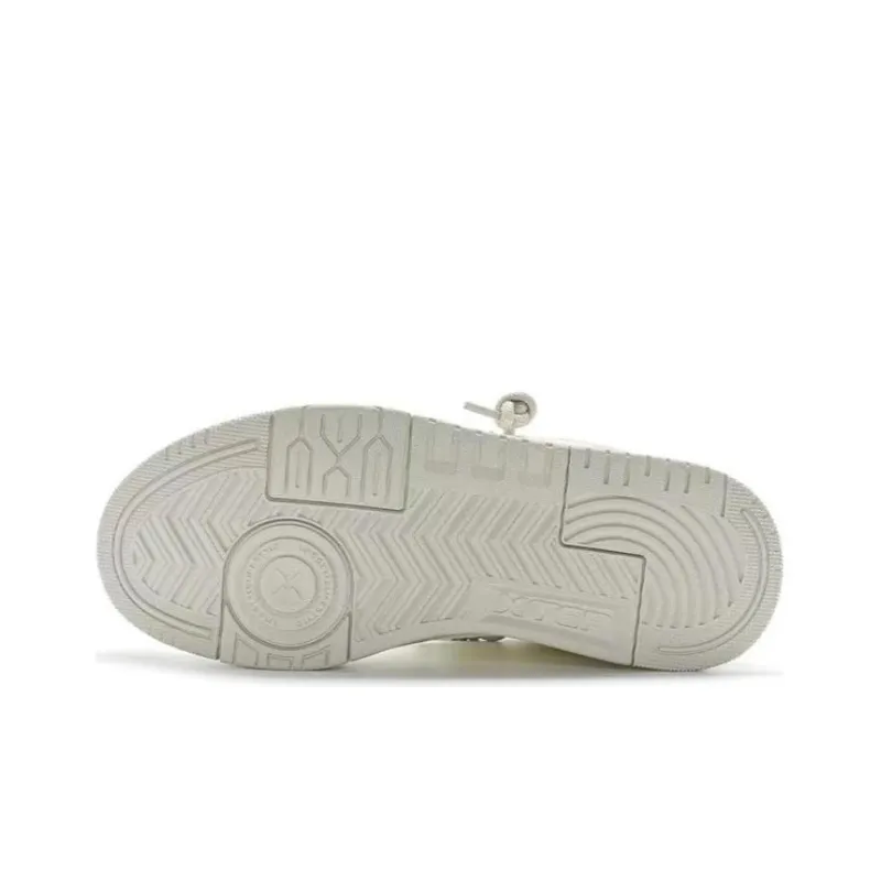 XTEP Kailang CTR Non slip Breathable And Wear resistant Low Top Skateboard Shoes Men's Sail White-4