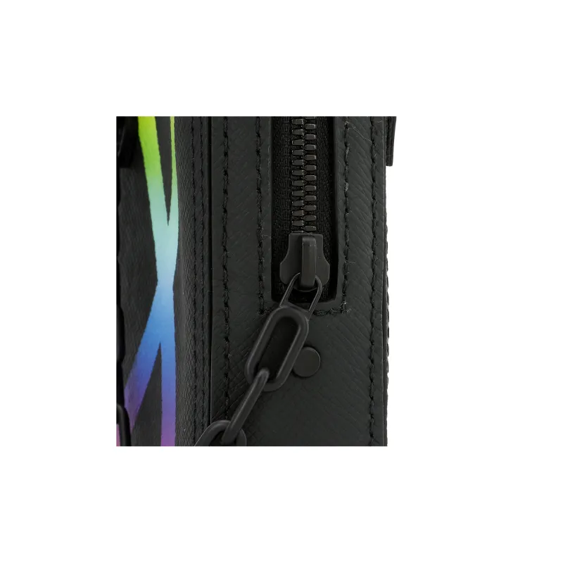 LOUIS VUITTON Danube Messenger Taiga Black/Rainbow-7