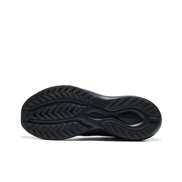Saucony Runshield Low Top Running Shoes Unisex Black-4