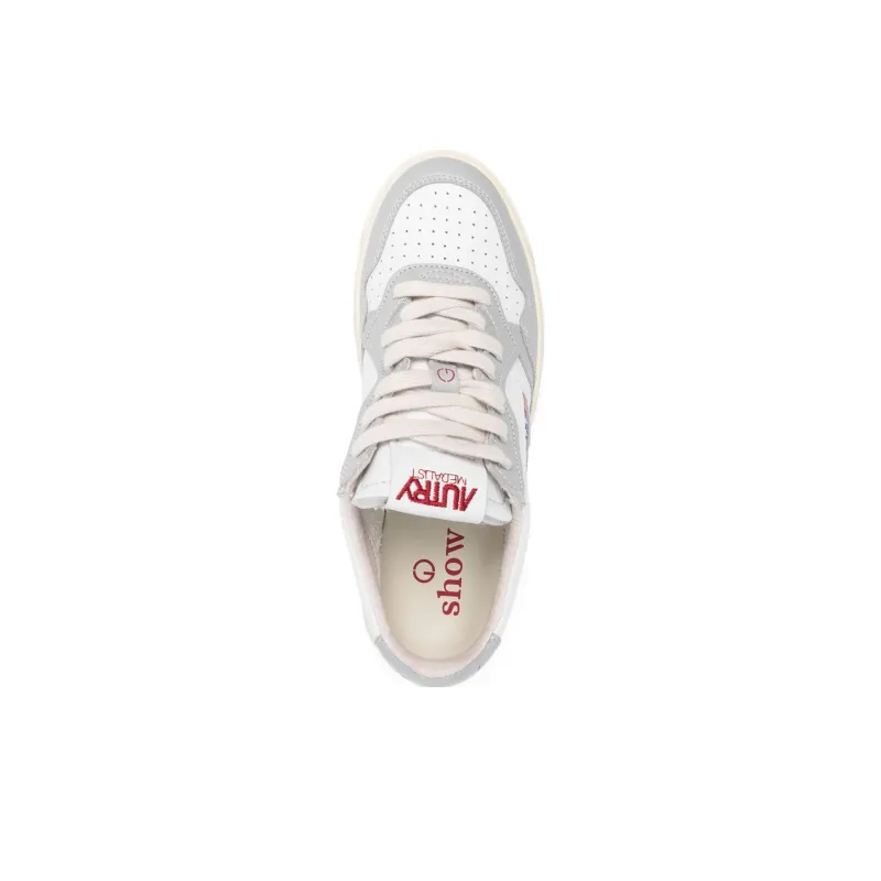 AUTRY Medalist Low Leather 'White Grey And Red Logo' Women's-4