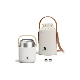 White Xiao Wu, Carrying Insulated Bag