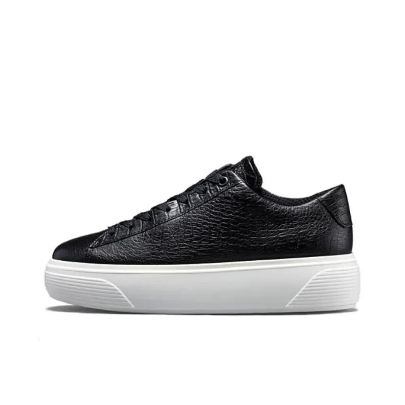 Ecco Low Top Skateboard Shoes Women's Black-0
