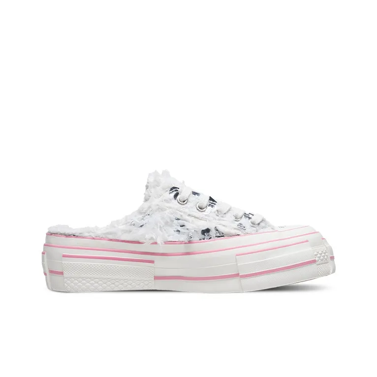 VESSEL Swan Dreams Low Top Canvas Shoes Unisex White Silver-1