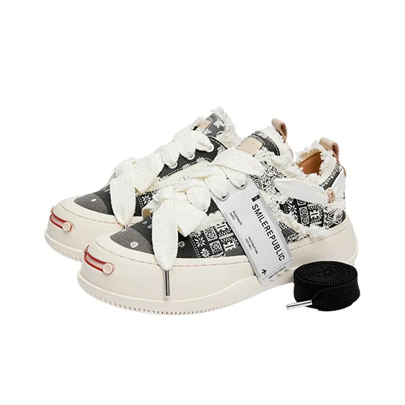 SMILEREPUBLIC Anti Slip Wear Resistant Breathable Height Increasing Coverage Low Top Canvas Shoes Unisex Black-2