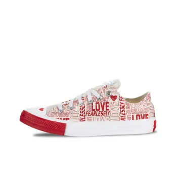 Chuck Taylor All Star Women's Converse Low 'Love Fearlessly' Women's