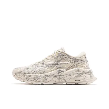 LUFUGONGBOWUGUAN PEAK Taichi Journey Anti Slip Wear Resistant Low Top Chunky Sneakers Ecru Light Gray