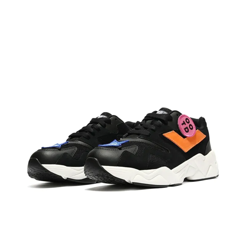 PONY Cushioning Low Top Chunky Sneakers Unisex Black-2