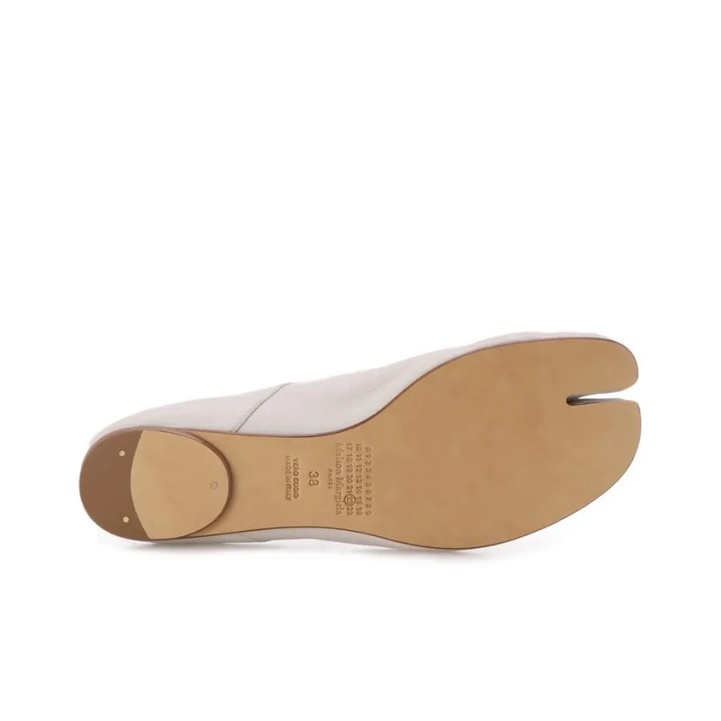 Maison Margiela Tabi Flat Shoes Women's Gray-3