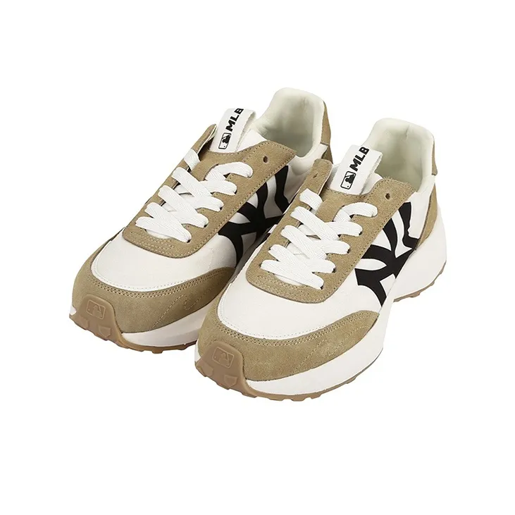 MLB Chunky Jogger New York Yankees Anti Slip Wear Resistant Low Top Chunky Sneakers Unisex Khaki-1