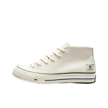 Chuck 70 Undefeated X Converse Mid 'Parchment Chive'