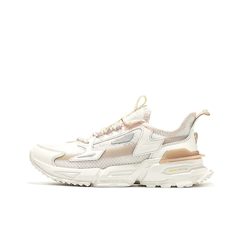 XTEP Shanhai Collection Chunky Sneakers Women's Low-Top Beige-0