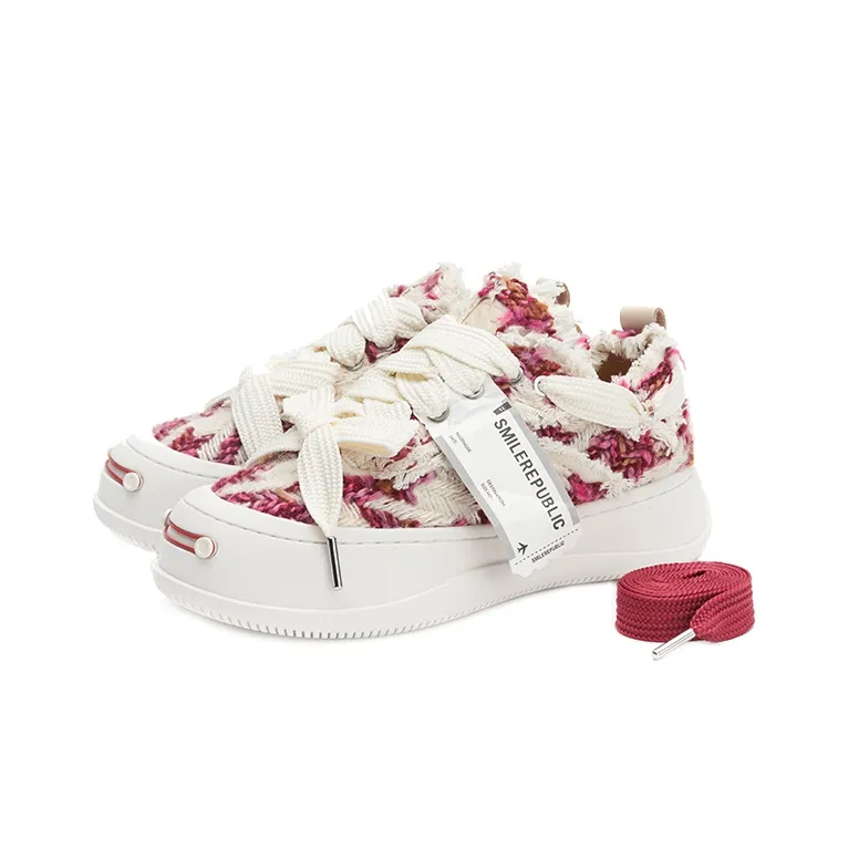 SMILEREPUBLIC Wear Resistant Height Increasing Low Top Canvas Shoes Women's Red-2