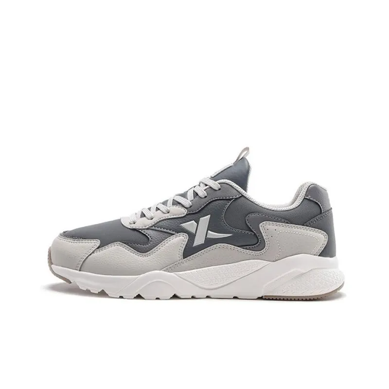 XTEP Chunky Sneakers Men's Gray-0