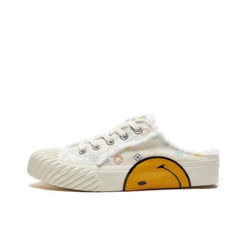 Female SMILEY  Canvas Shoes