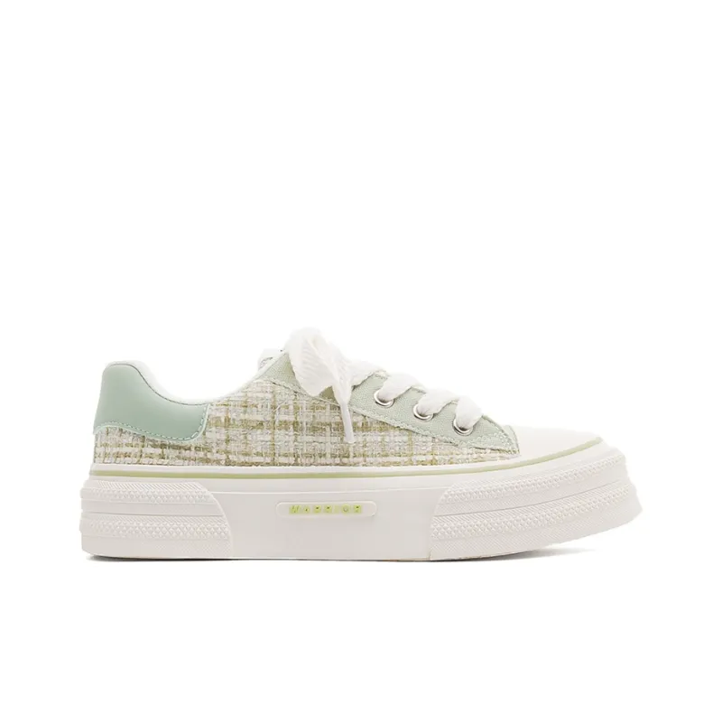 Warrior Chanel Inspired Anti Slip Wear Resistant Low Top Canvas Shoes Women's Light Green-1