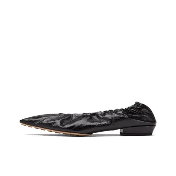 Bottega Veneta Almond Flat Shoes Women's Black