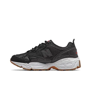 New Balance 802 Black/White