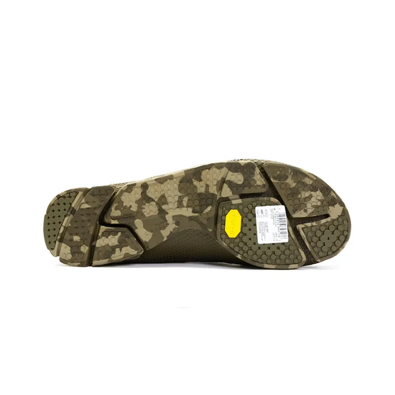 Clarks Trigenic Chunky Sneakers Men Low Top Olive Green-5