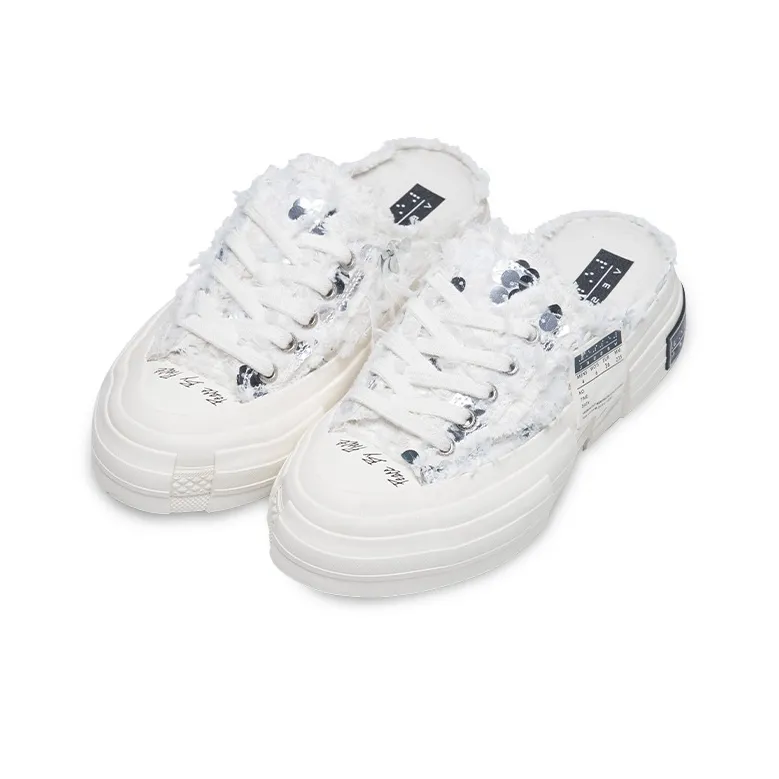VESSEL Swan Dreams Low Top Canvas Shoes Unisex White Silver-2