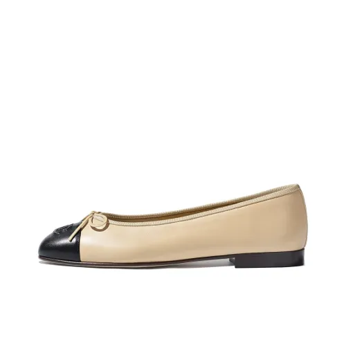 CHANEL Lambskin 10mm Ballet Flats Beige Black