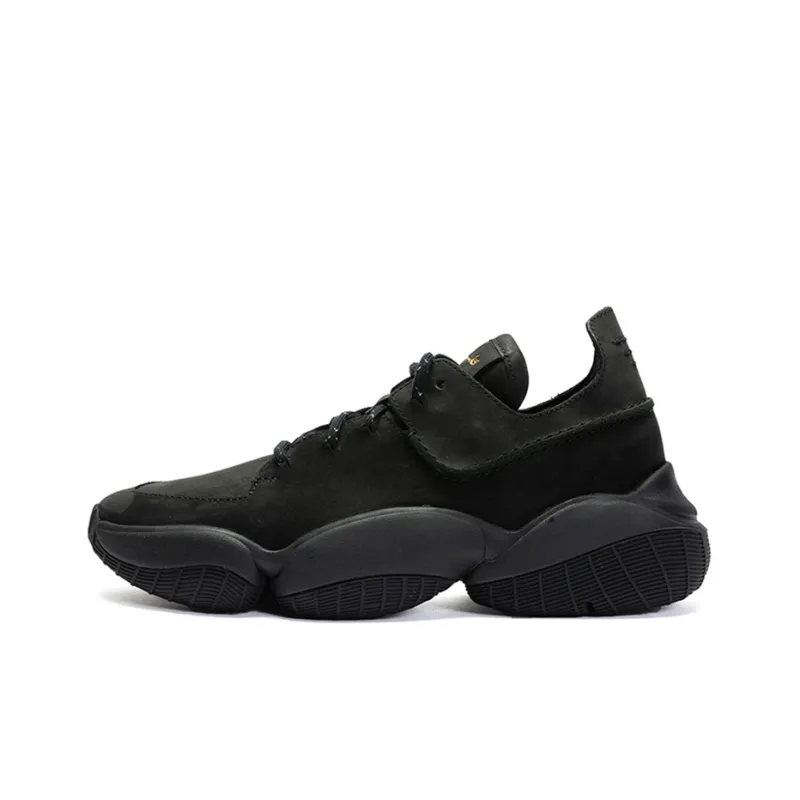 Clarks TriStreet Walk Cushioning Coverage Lightweight Low-Top Chunky Sneakers Men's Black-0