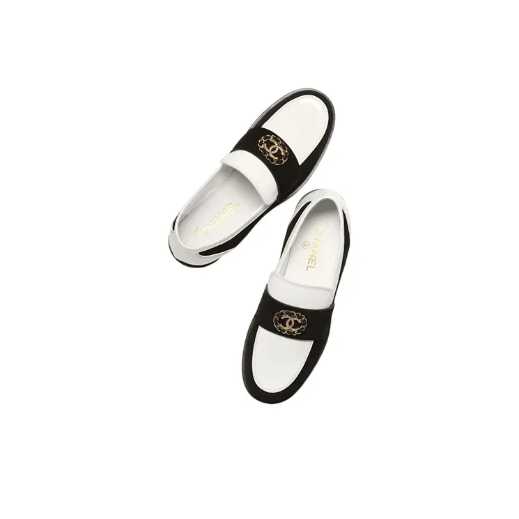CHANEL Casual Single Shoes Women's Black White-4